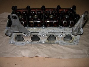 Zylinderkopf 036103373AM Golf 5 1,4 59KW BUD Original VW gebraucht