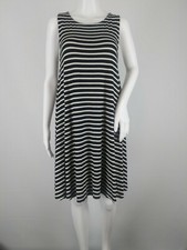 Ann Taylor Loft dress medium shift stripes sleeveless stretch knee length READ