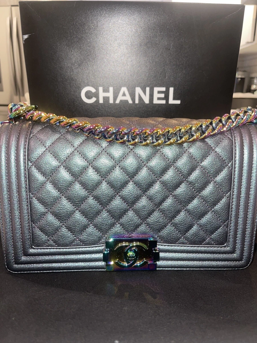 CHANEL Iridescent Goatskin Quilted Medium Boy Flap Green