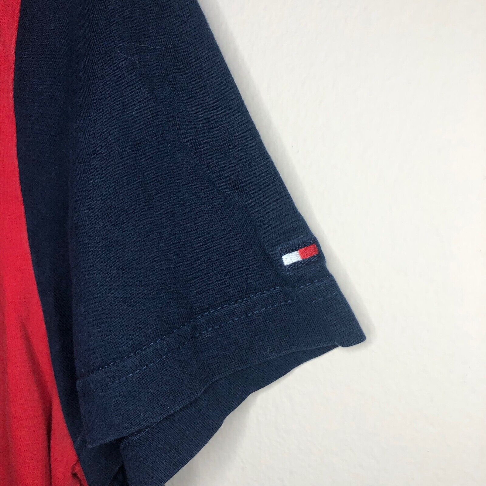 Tommy Hilfiger Red T-Shirt Men\'s Short Sleeve Blue Logo Sz XS | eBay