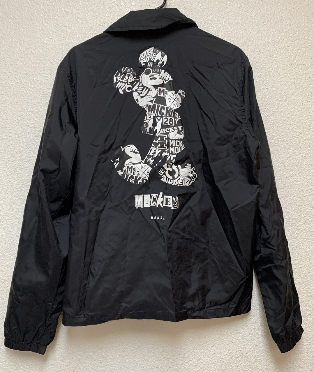 Neff Disney Collection Mickey Mouse Large. Jacket Win… Gem