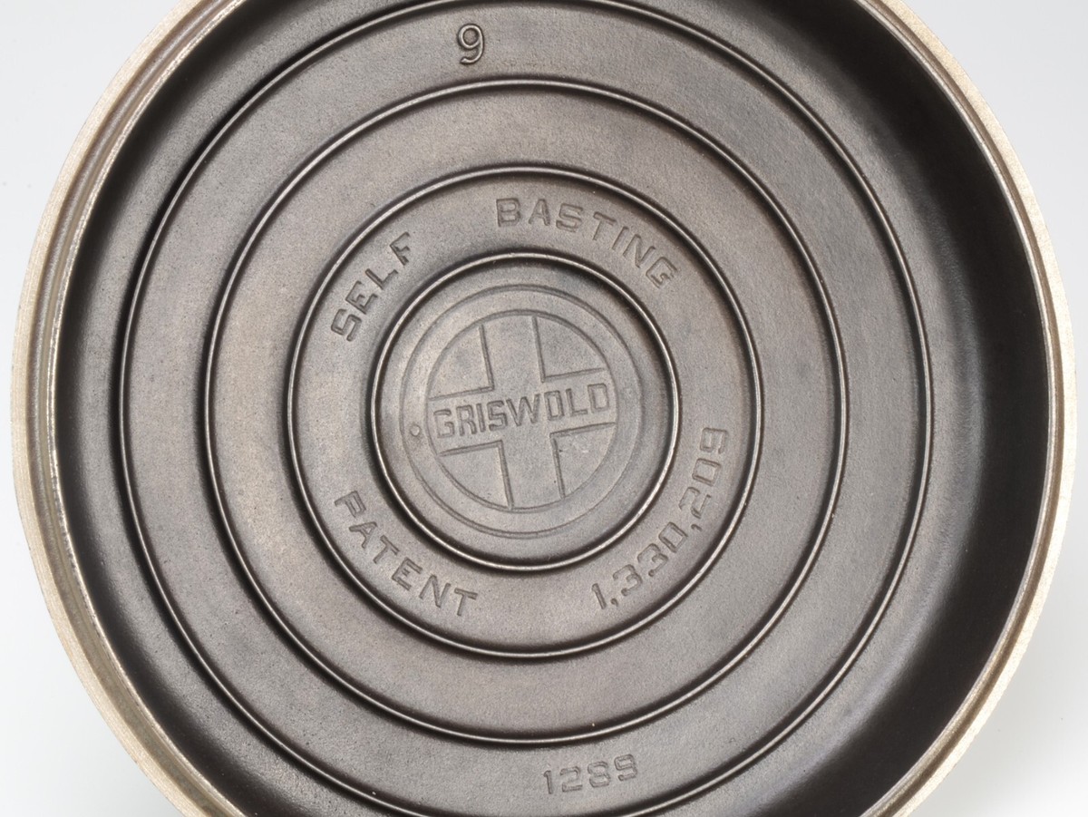 Vintage Griswold No 9 (1289) Nickel Plated Cast Iron Dutch Oven