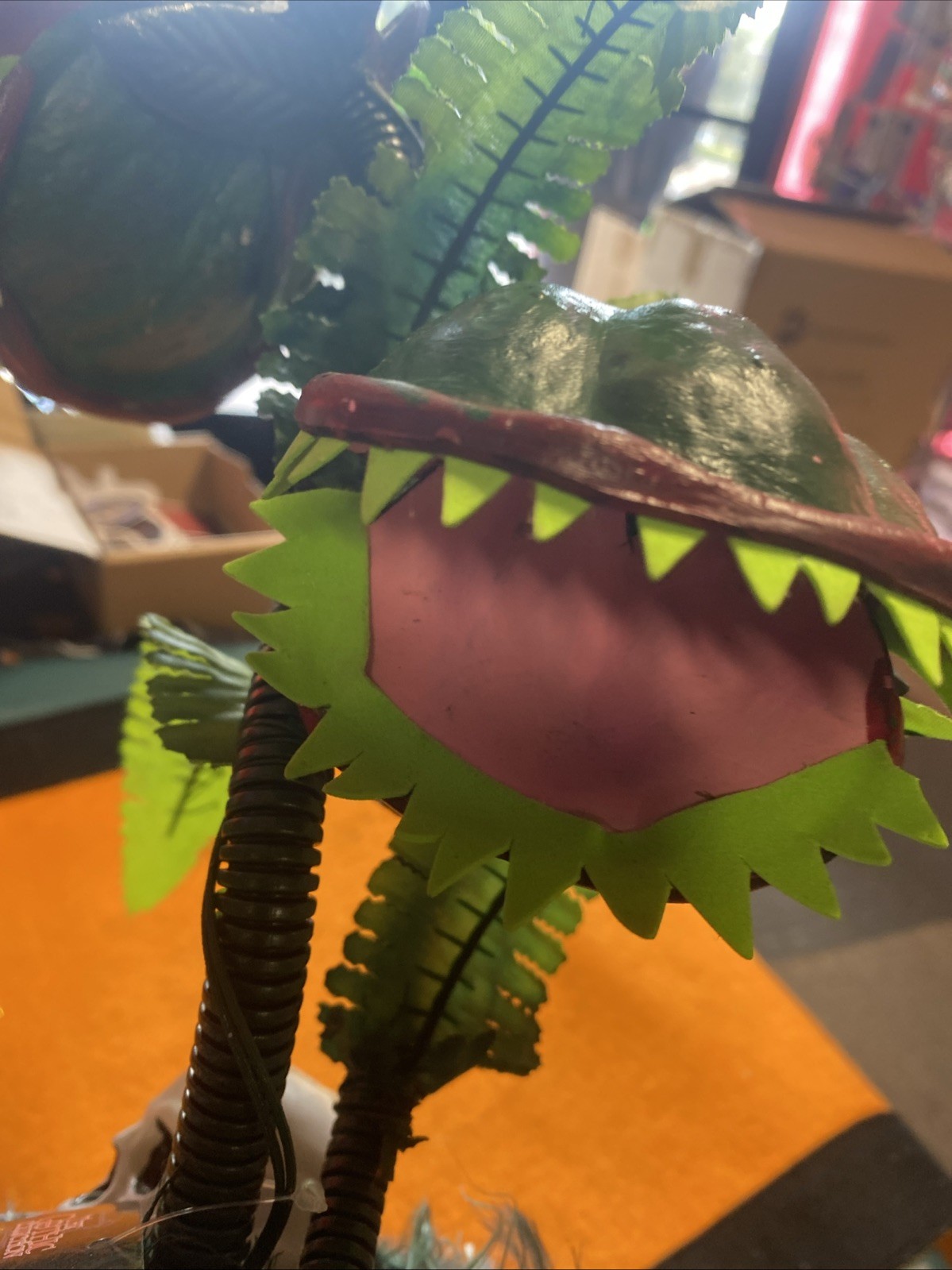 Halloween Prop Animated Venus Flytrap. Retired Plant Prop. New. Scary Sounds Too