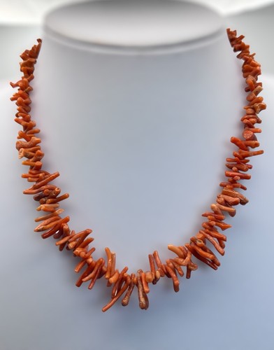 Vintage Red Coral Branch Necklace - Picture 1 of 9