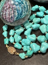 A+ 28”L STRAND VINTAGE CHINESE EXPORT HAND-CARVED TURQUOISE ‘KNUCKLE’ NECKLACE !