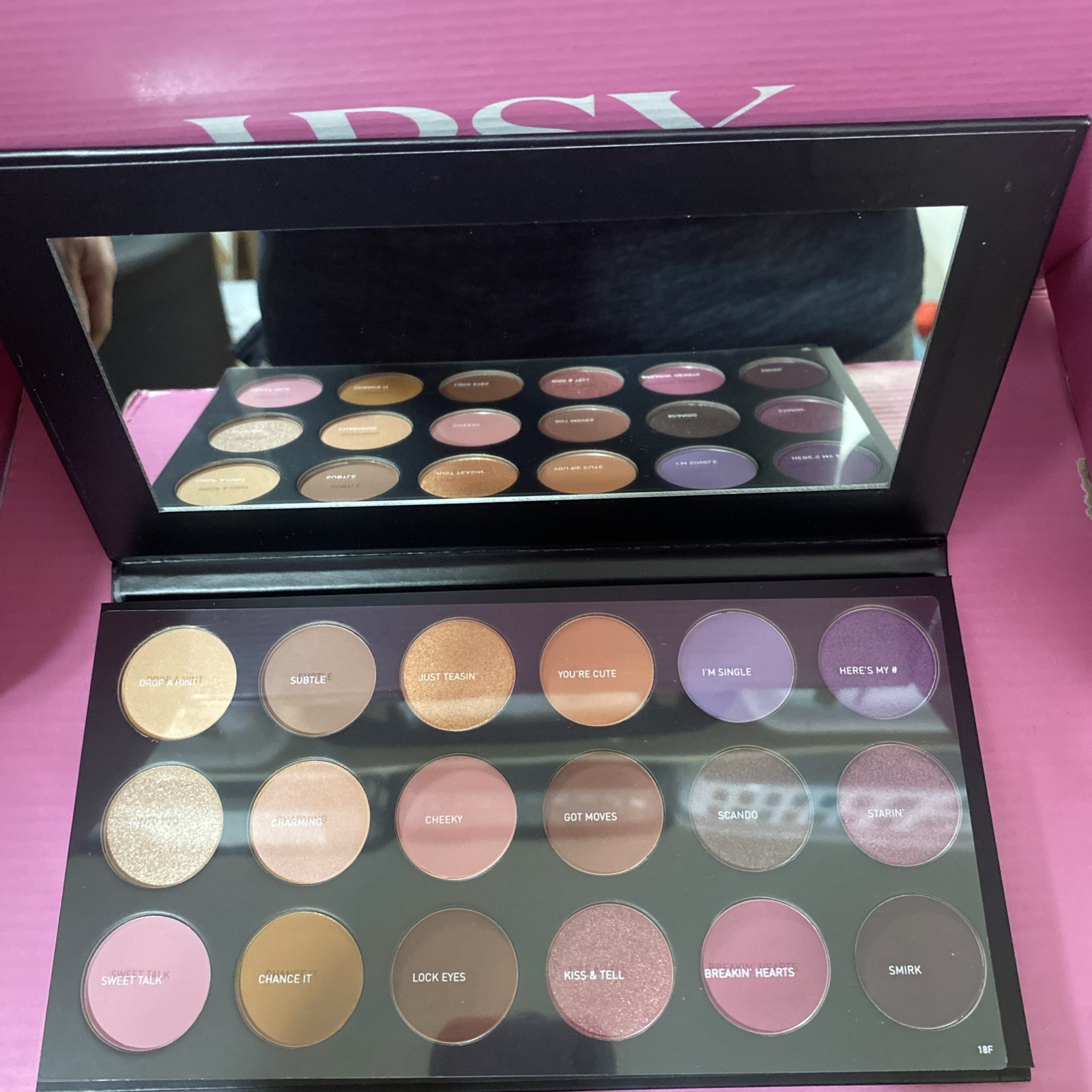 Morphe 18F Talkin' Flirty Artistry Palette 18 Shades Makeup Eyeshadow Palette