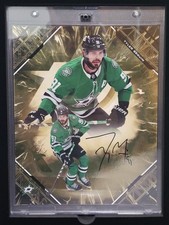 2025-26 Fanatics Under Wraps Emanate NHL Hockey Autographed Photo Checklist Guide in-content 56