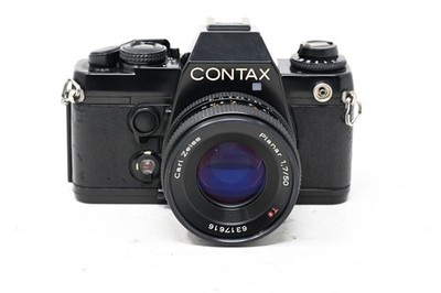 Contax 139 Quartz 35mm SLR with Carl Zeiss Planar 50mm 1.7 Lens