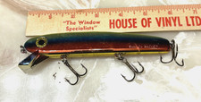 BUCHERTAIL SHALLOW RAIDER 5 3/4 INCH RAINBOW CHROME MUSKY FISHING LURE