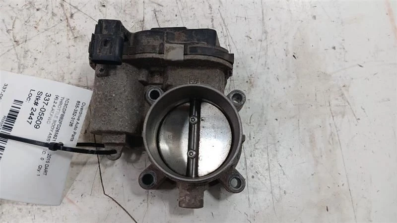 Válvula de acelerador 2,0 L para Dodge Dart 13-16 Foto 2 de 4