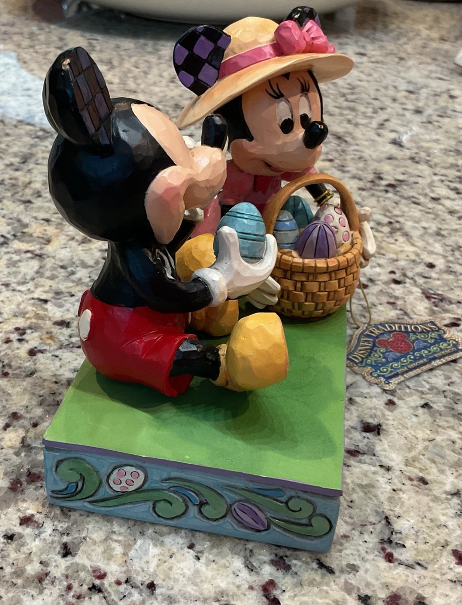 Jim Shore Disney Traditions Mickey and Minnie Mouse “Easter