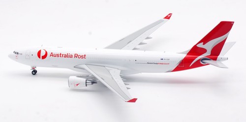 JC Wings 1:200 Qantas Freight Airbus A330-200 Diecast Aircraft Jet Model VH-EBF - Picture 3 of 13
