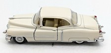Kinsmart - 1:43 Scale Model 1953 Cadillac Series 62 Coupe Cream (BBKT5339DC)
