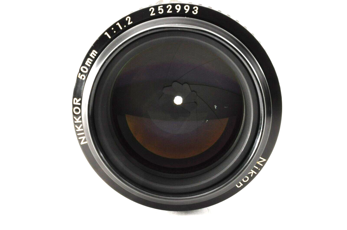 ニコン　AI-S 50/1.2 517Axh9MI5L._UF350,350_QL50_.jpg