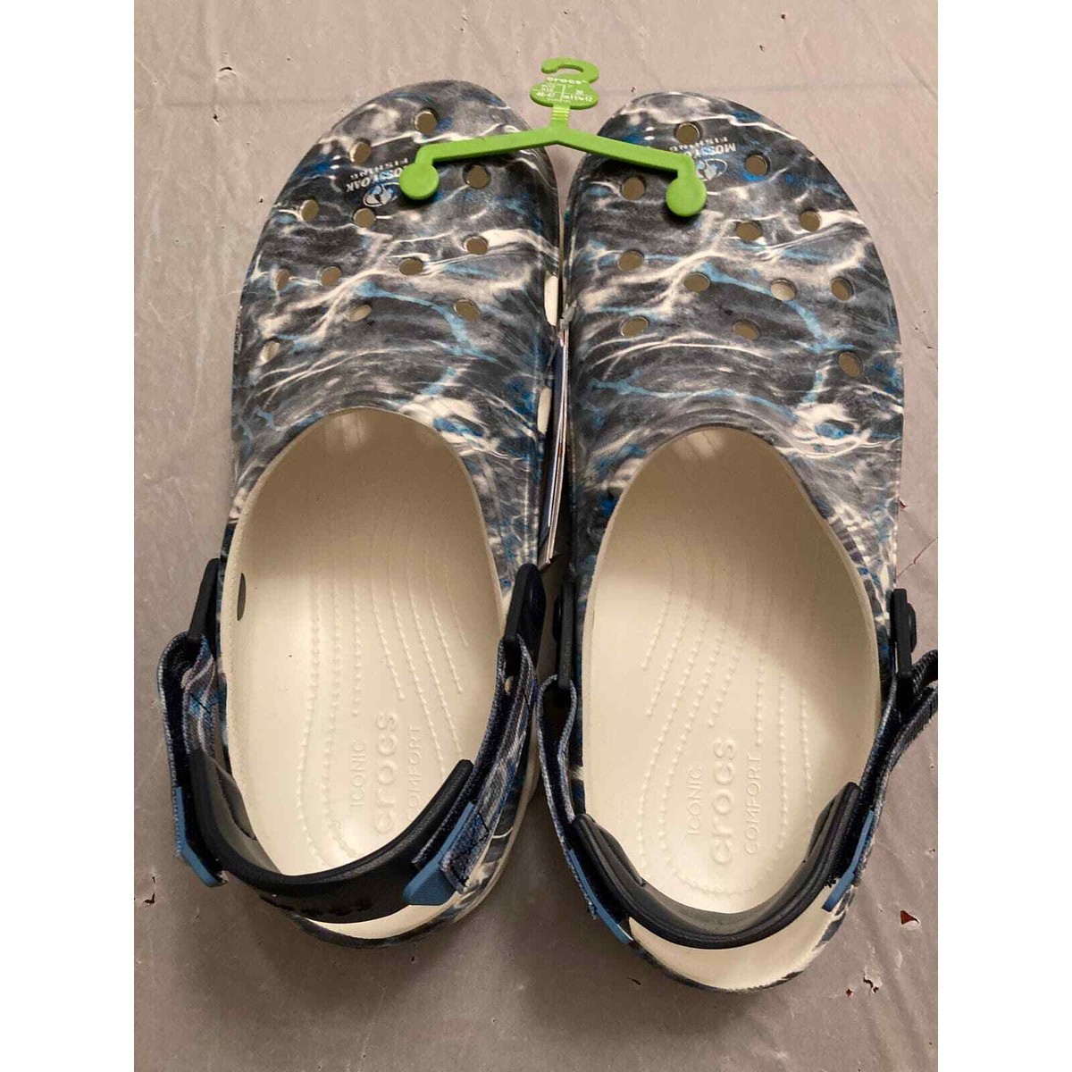 Crocs Classic All-Terrain Mossy Oak Clogs Men display picture 3