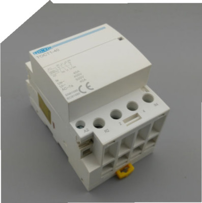 Contacteur 4 Pôles 40A TOMZN - 220/240V, 4 Contacts NO, Pour Rail DIN, Neuf