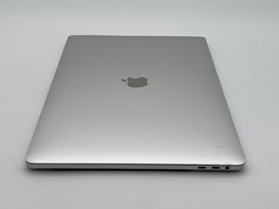 Mac Book Pro 2017Ver 15inch シルバー Apple MacBook Pro 15-Inch (2017) Review | PCMag