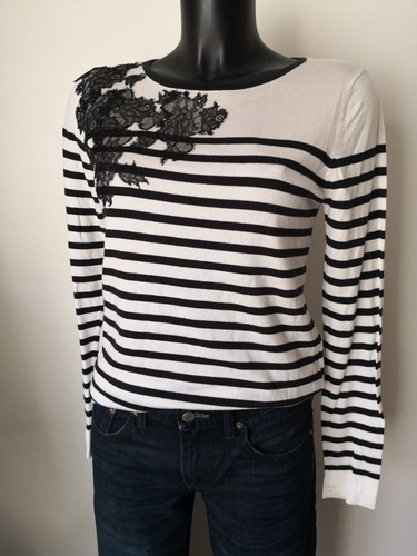 Pull léger rayé écru et noir 1 2 3 avec dentelle Taille 38-40 FR - Picture 2 of 8