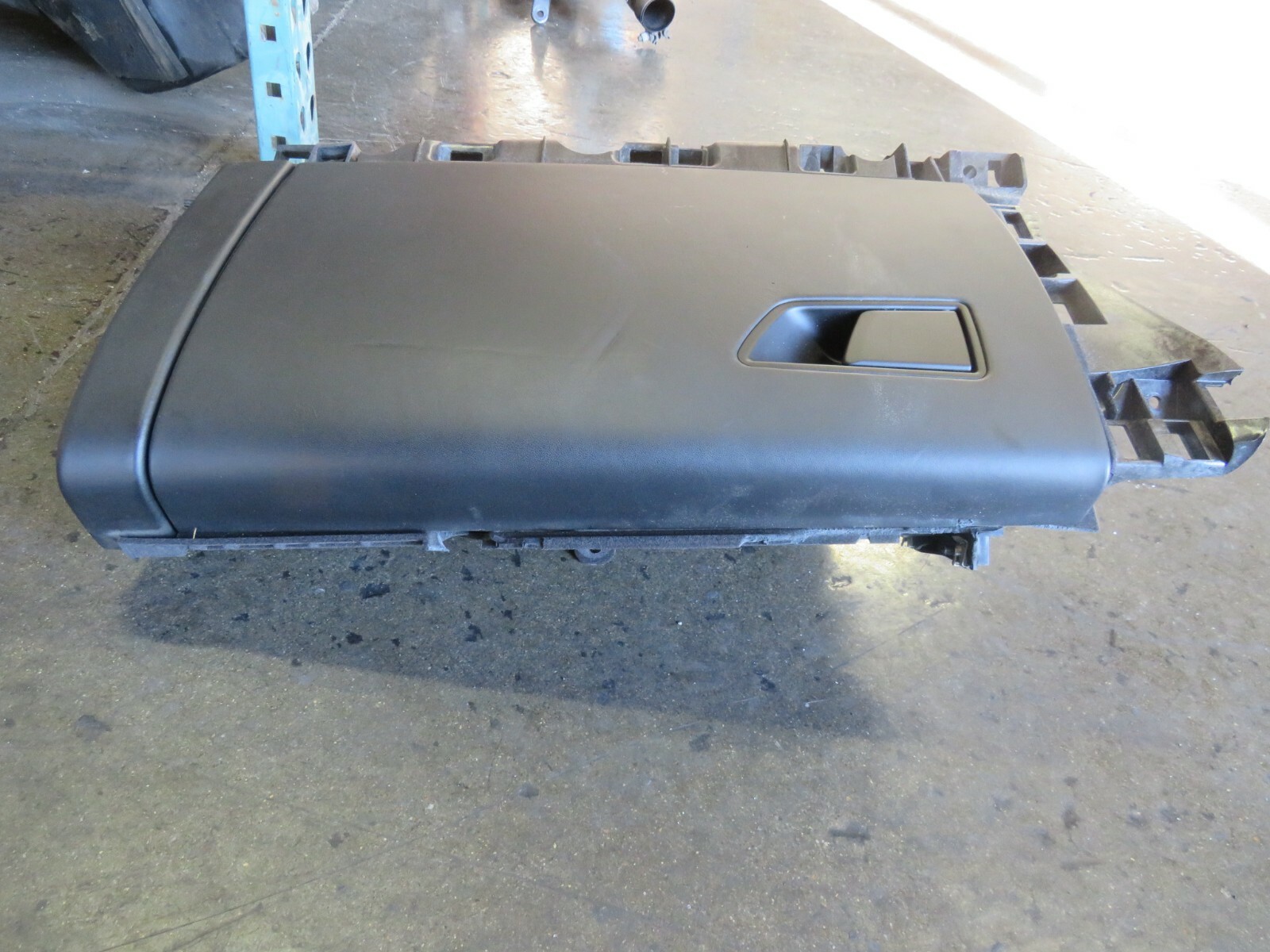 Maserati Levante, Glove Box, Complete, Black, Used, Broken Mount, P/N 670061980