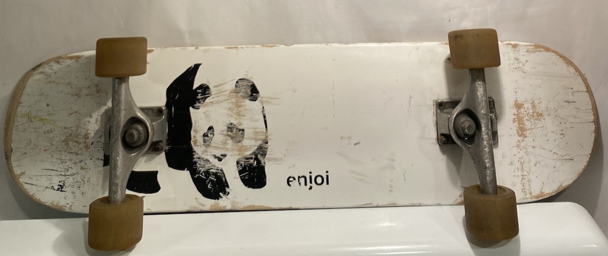 Enjoi Whitey Panda Complete Skateboard Independent Trucks Se