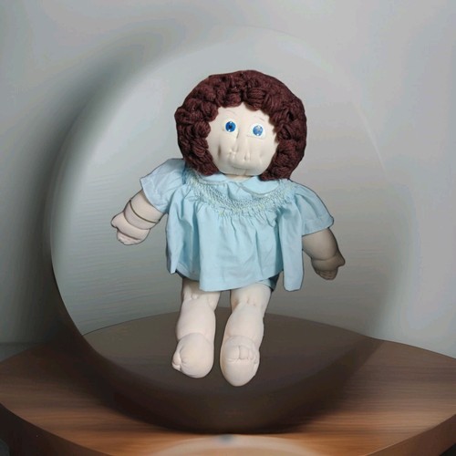 Vintage HANDMADE Cabbage Patch Kids Soft Sculpture Style Baby Doll Yarn Hair 22" - Picture 2 of 10