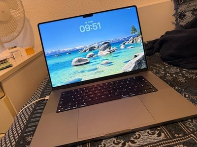 Apple MacBook Pro 16, 512GB SSD, M1 Pro, 32GB, Space Grau, 94% capacity