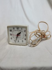 Vintage Retro General Electric Alarm Clock 7223C Made In USA Tested Working