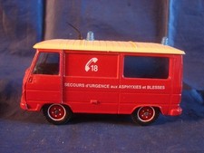 SOLIDO 1/50 PEUGEOT J9 FIRE TRUCK 2120 VEHICLES