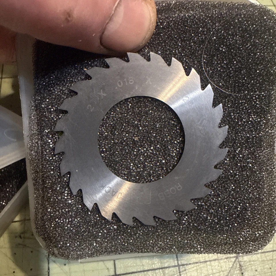 Lote de 2 sierras de corte longitudinal de carburo Robb Jack usadas 2” Od X1” I’d Sharp Foto 2 de 4