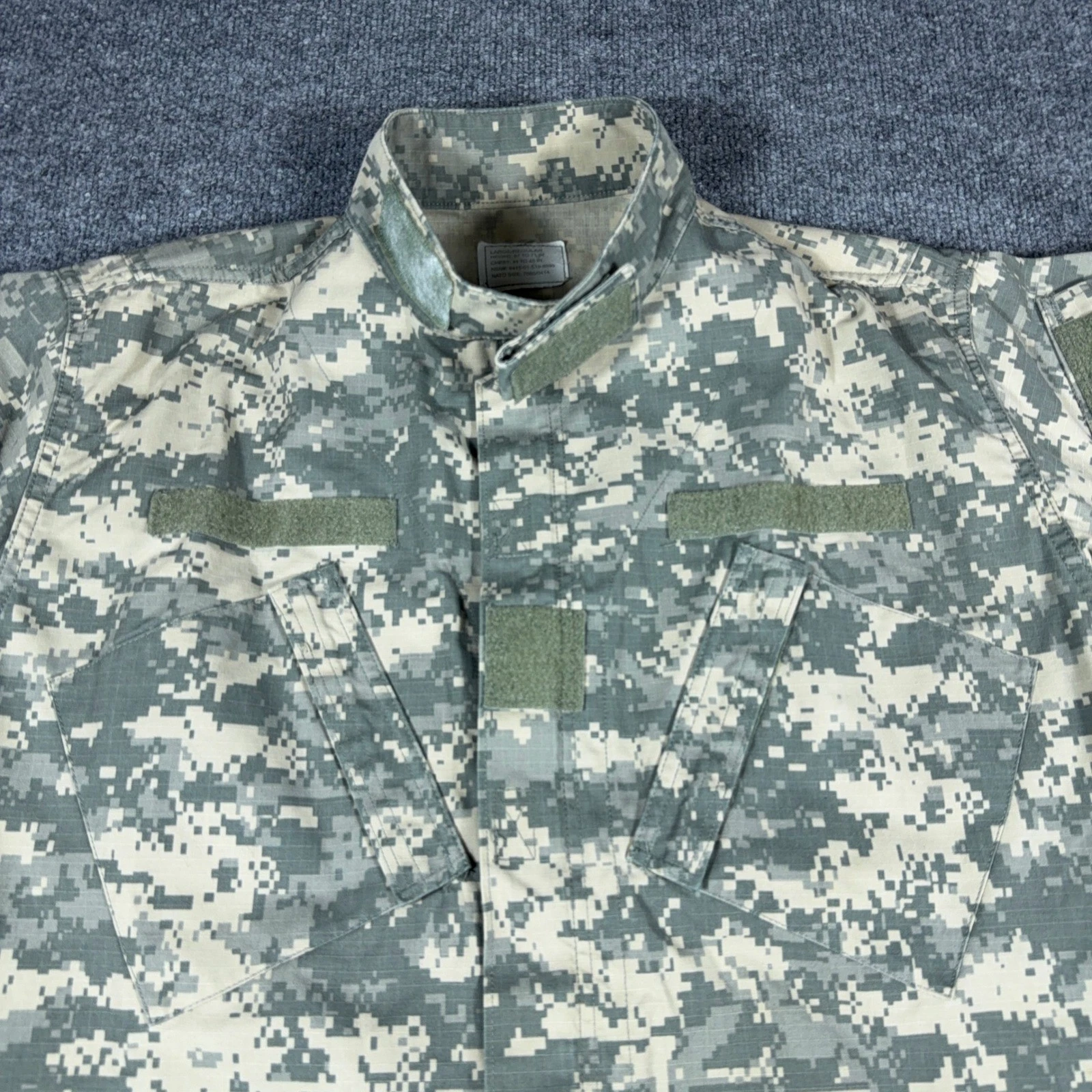 US Army ACU Combat Uniform Coat UCP Digital Camo Jacket Large Regular UNICOR image 1