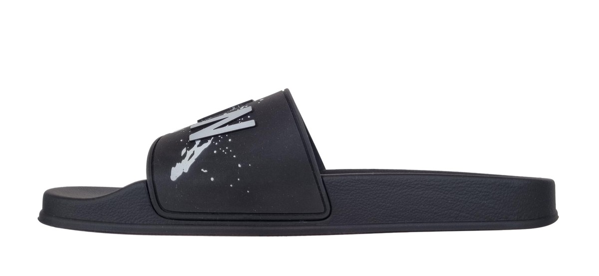 サンダル DSQUARED2 Men Sandals Black FFM000117208243 2124 DSQUARED2 stud-embellished Sandals | Black | FARFETCH