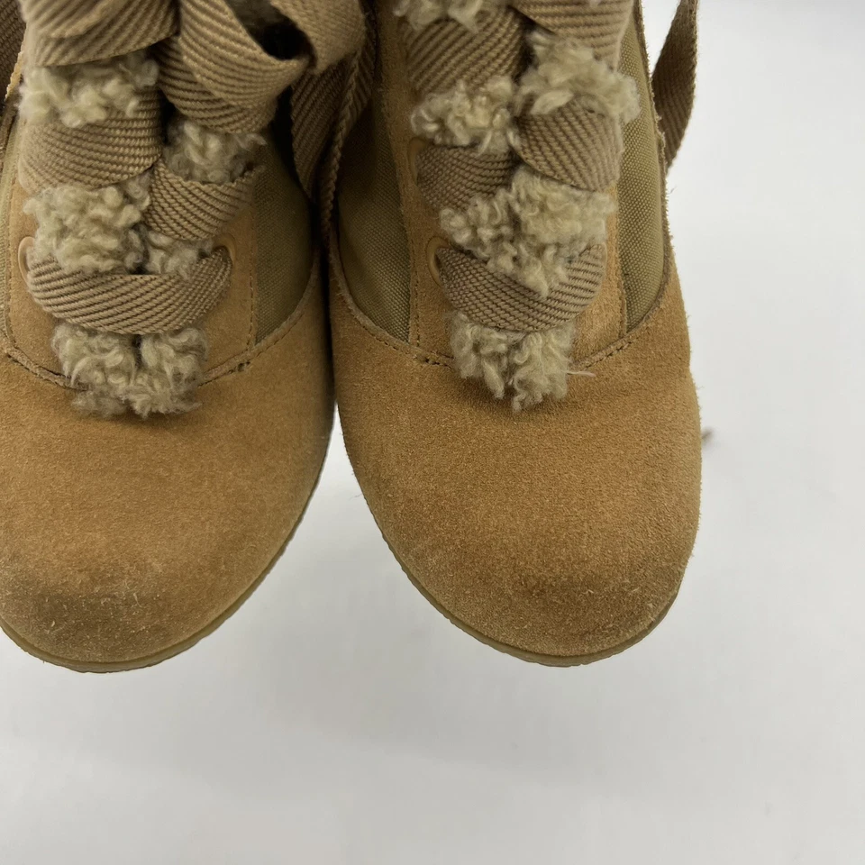 Botas de cuero Betseyville Betsey Johnson con plataforma tostada con cordones 7,5 Foto 2 de 4
