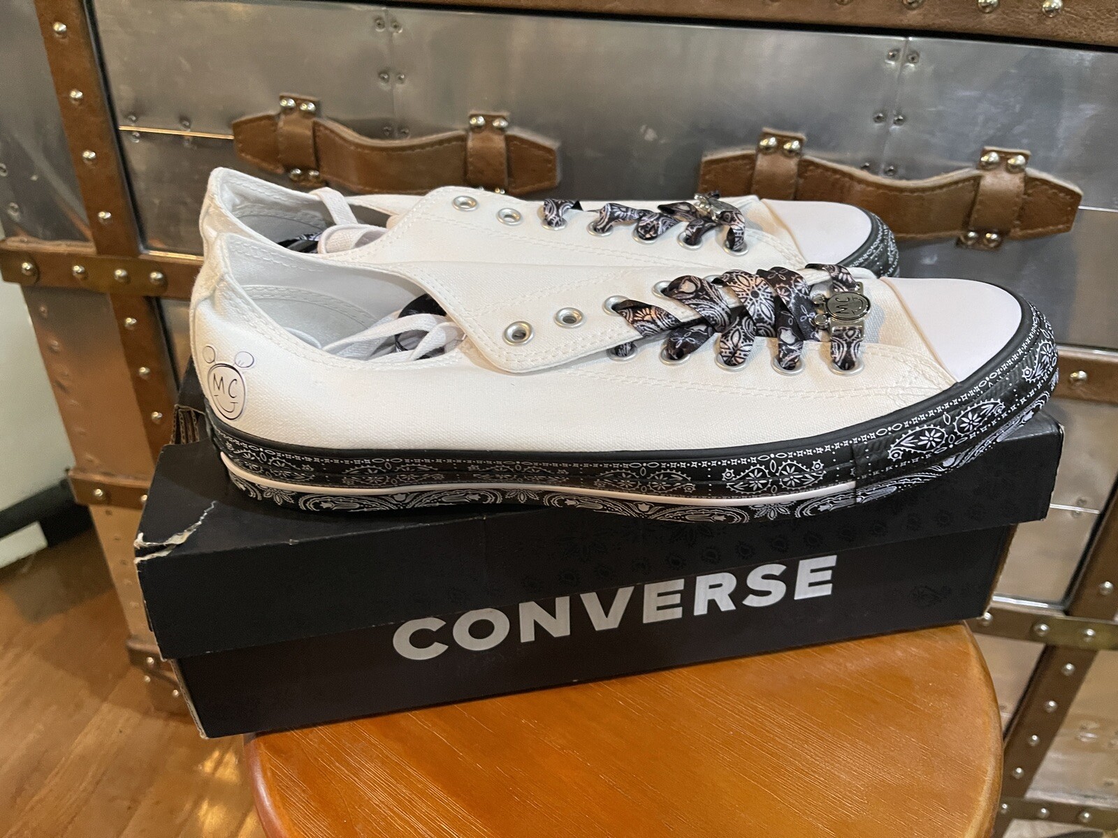 Unisex Converse X Miley Cyrus ALL STAR OX 162235C White Black US M 10.5 W  12.5 | eBay