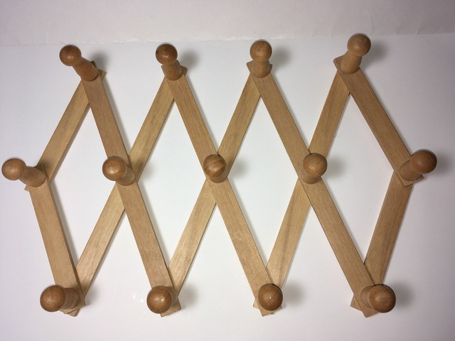 Wooden Folding Expandable Accordion Style 13 Peg Jewelry Scarf Hat Wall