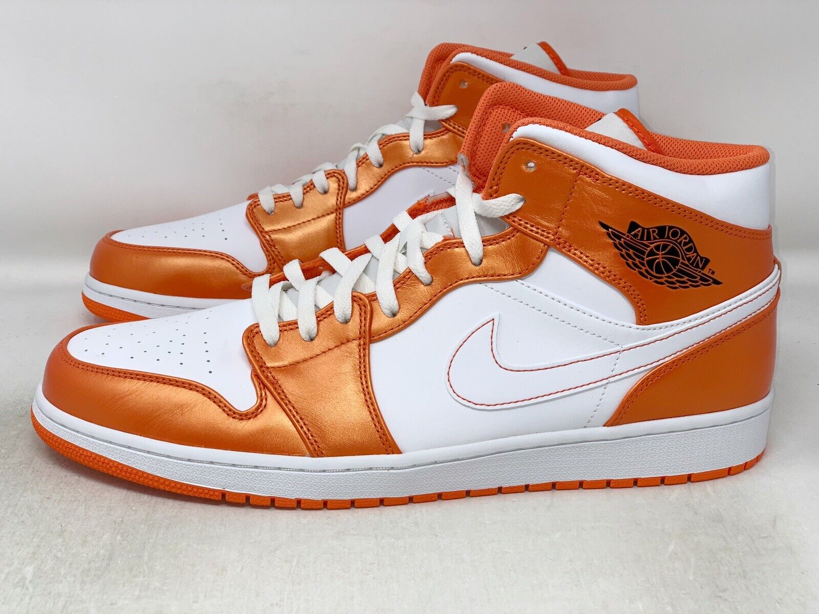 Air Jordan 1 Mid Electro Metallic Orange Sneaker, Size 16 BNIB DM3531-800