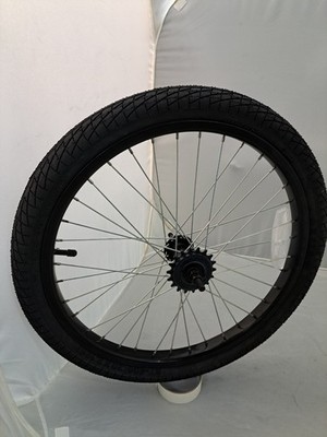 20 x 1,75 Hinterrad Vollschraube BMX schwarz inkl. Reifen Schlauch Ritzel