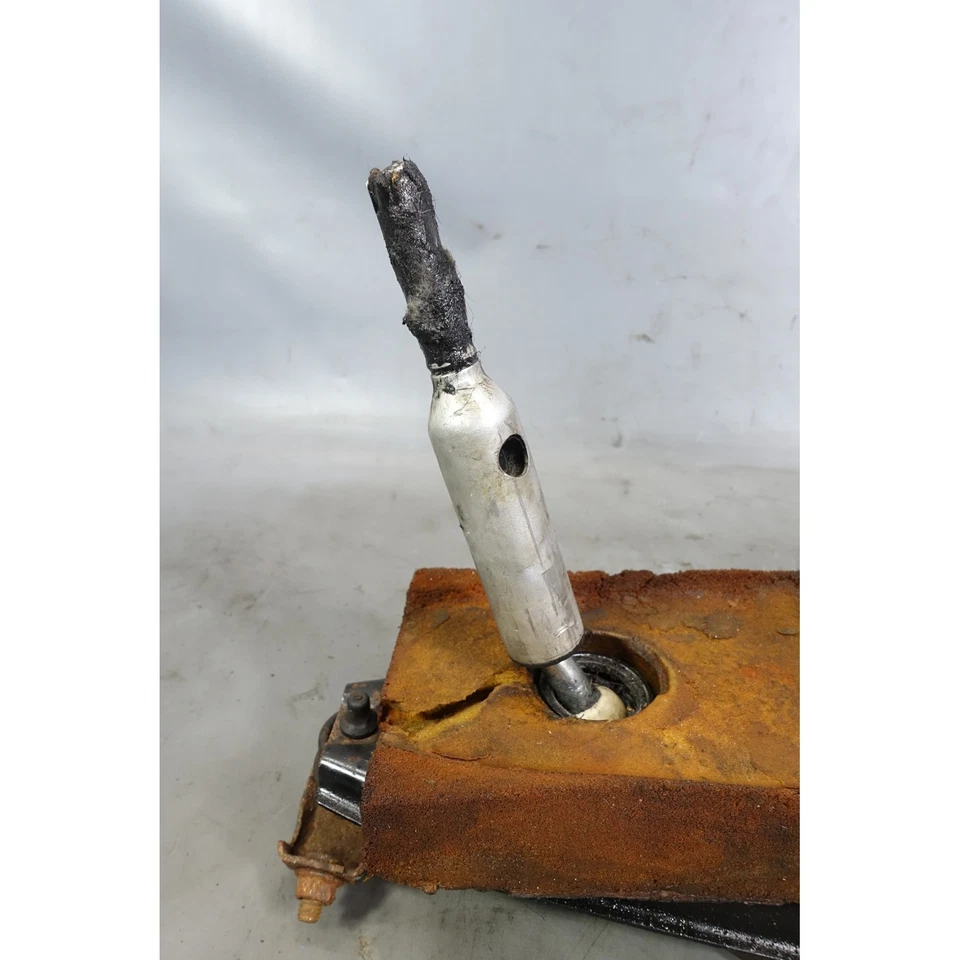 83-84 BMW E28 533i E24 633CSi Factory Short Shifter Assembly for Manual Trans OE - Image 2 of 4