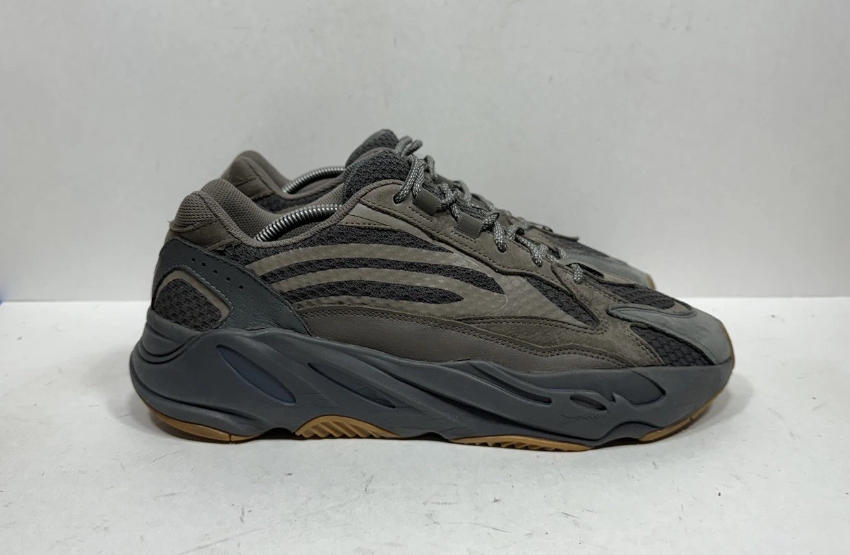 Adidas Yeezy Boost 700 V2 Geode Marrone Sneakers 2019 EG6860 Uomo Taglia 12