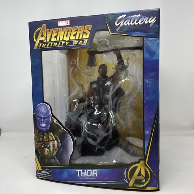 DIAMOND SELECT TOYS Marvel Gallery: Avengers Infinity War