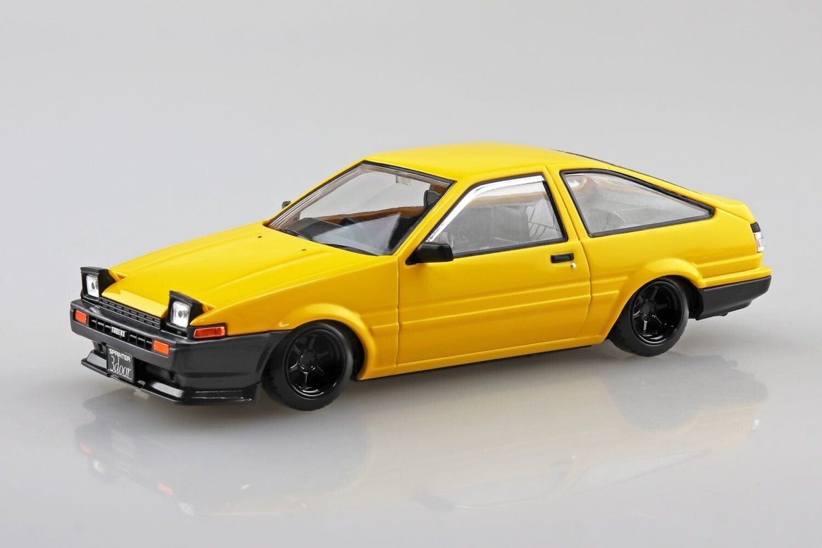 Aoshima 1/32 Toyota Sprinter Trueno Custom (Yellow) Snap Kit