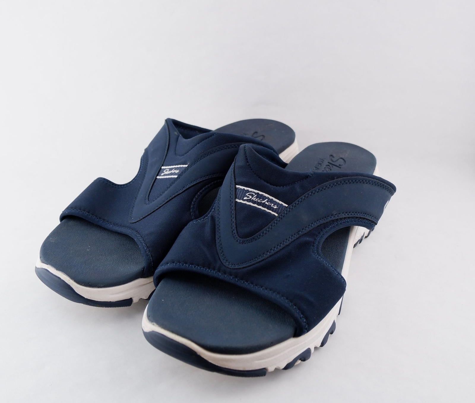 womens skechers yoga foam