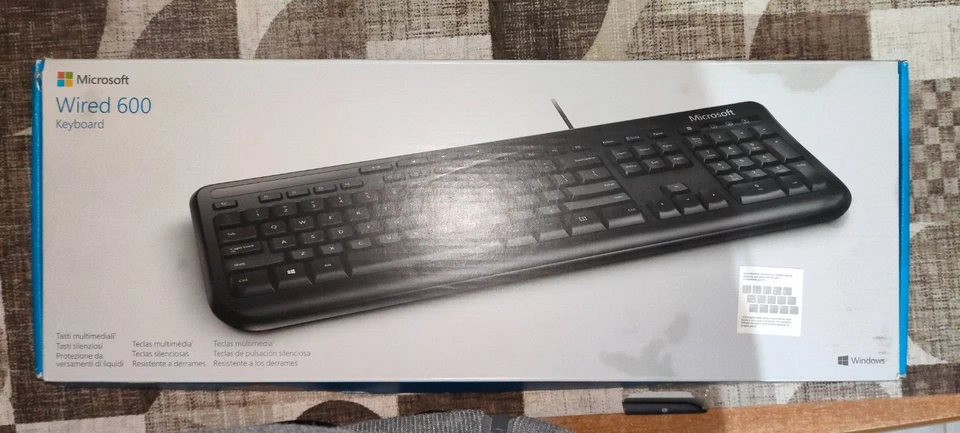 Microsoft Wired Keyboard 600 Keyboard USB  - Immagine 3 di 3