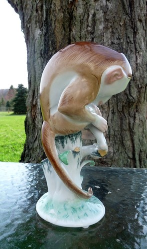AUGARTEN WIEN Austria RARE Hand-Painted BABOON MONKEY on Tree Stump FIGURINE - Picture 6 of 12