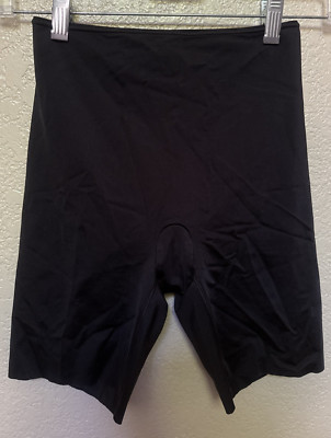 SPANX Simplicity Women's Mid Thigh Shaper Shorts, Black Size Small