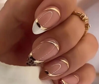 Press On Nails, mit braunen Tips, Creme Tips und Leopardenmuster Tips
