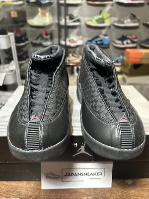 Size 7 - NIKE AIR JORDAN XV BLACK/VARSITY RED 136029-061