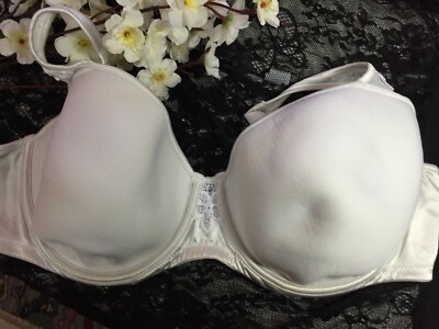  VIANIA Bra  Size us 42c it 7c eu95c padded underwired white 