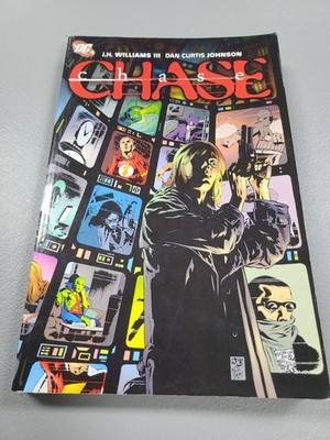 Chase DC Comics 2011 TPB Heavily Used SEE PICTURES 