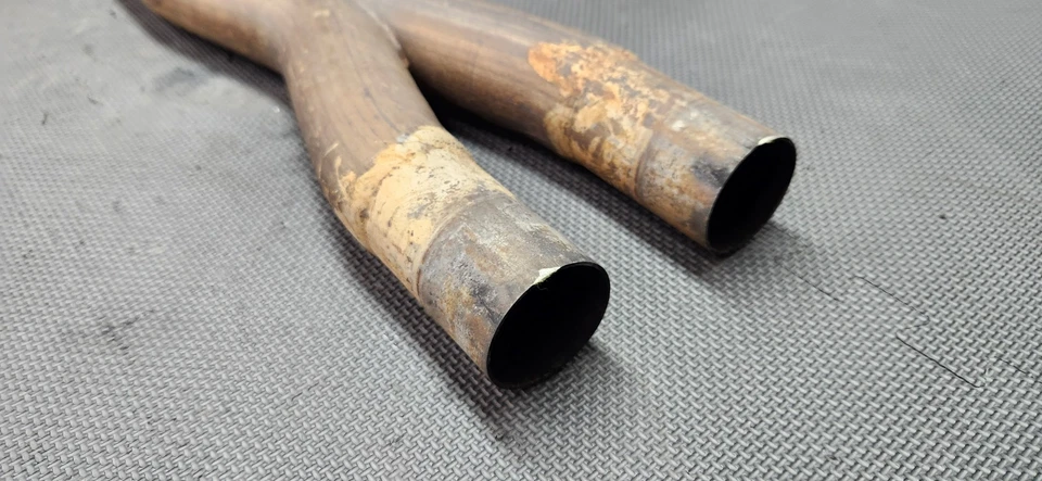 Ford Mustang GT 2015-2023 Resonator Delete X Pipe "Desconocido" Foto 2 de 4