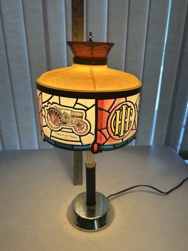 Vintage 1960's IH International Harvester Tractor Dealership 18" Lamp Light Sign